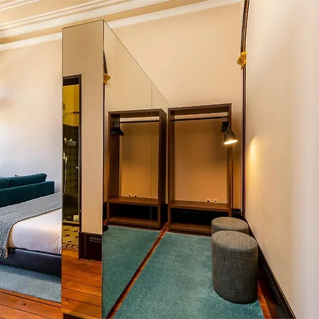 Well-maintained Air Conditioned In