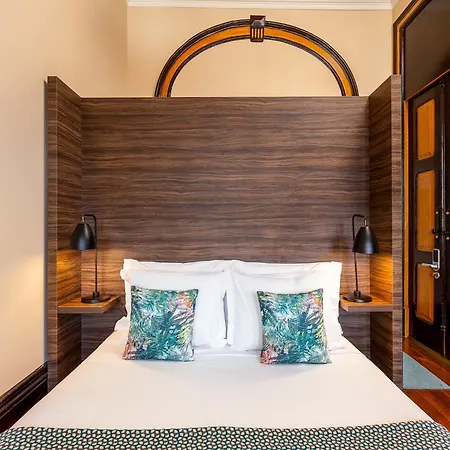 Well-maintained Air Conditioned In Apartamento