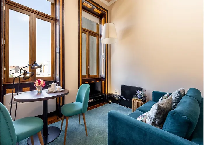 Well-maintained Air Conditioned In Appartamento *