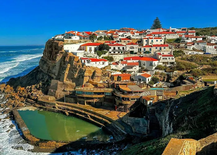 Well-maintained Air Conditioned In Oporto